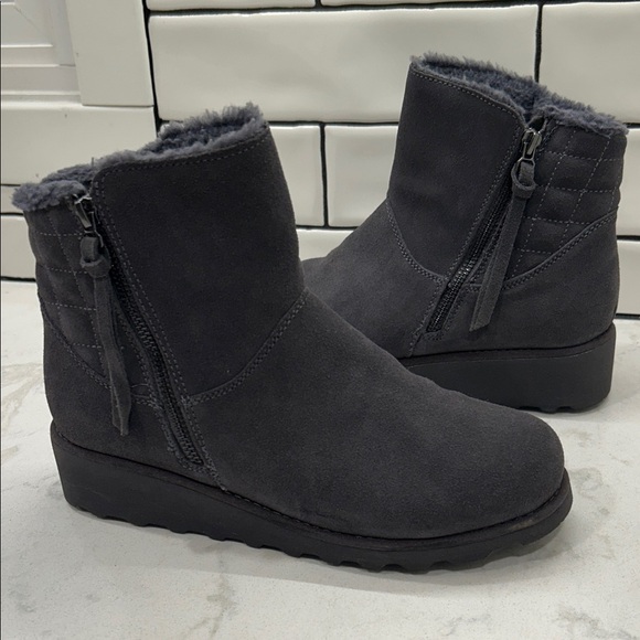 BearPaw Megan Women's Cozy Grey Smoke Leather Suede Ankle Booties NWOT - Picture 12 of 13
